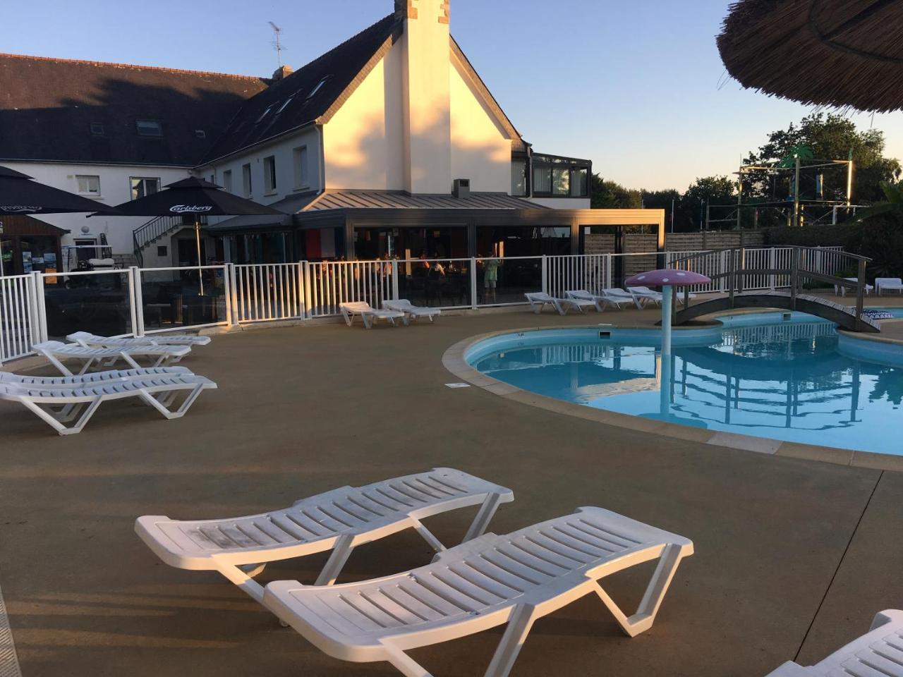 Camping Kost Ar Moor Fouesnant Exterior foto